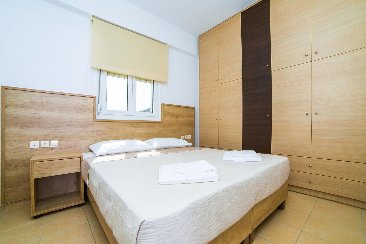 Eva Apartments Koutouloufari  Bagian luar foto