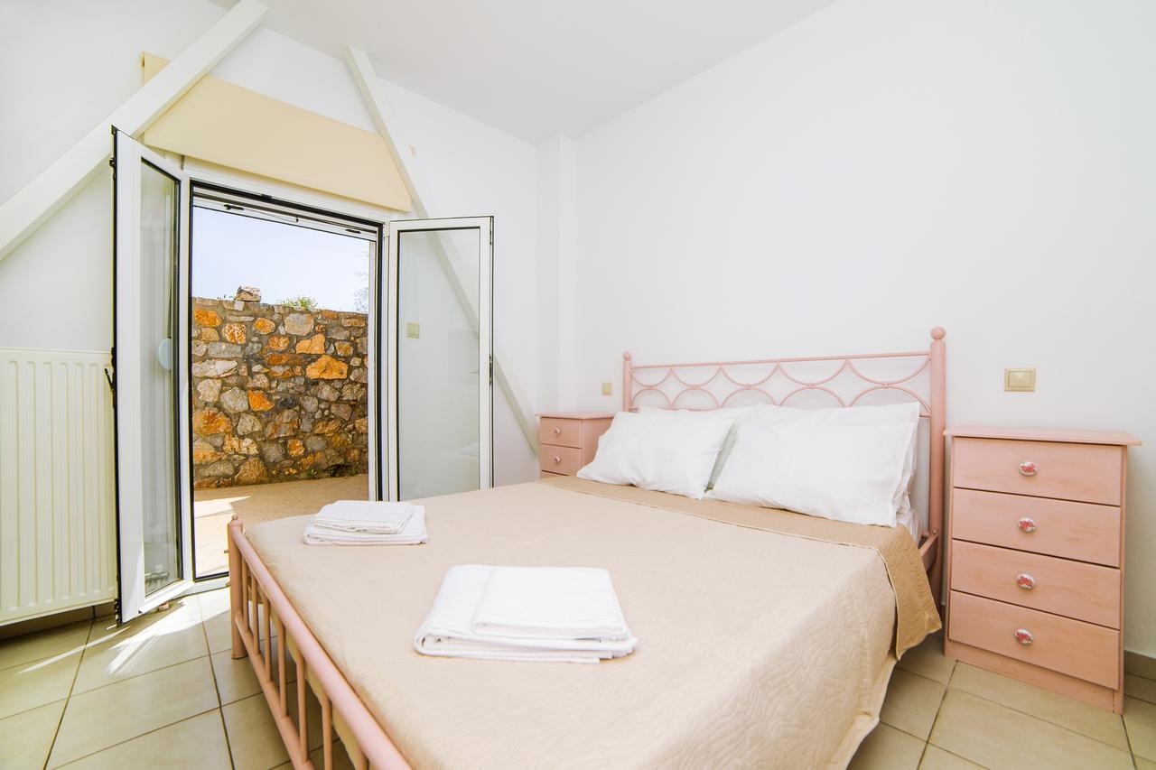 Eva Apartments Koutouloufari  Bagian luar foto